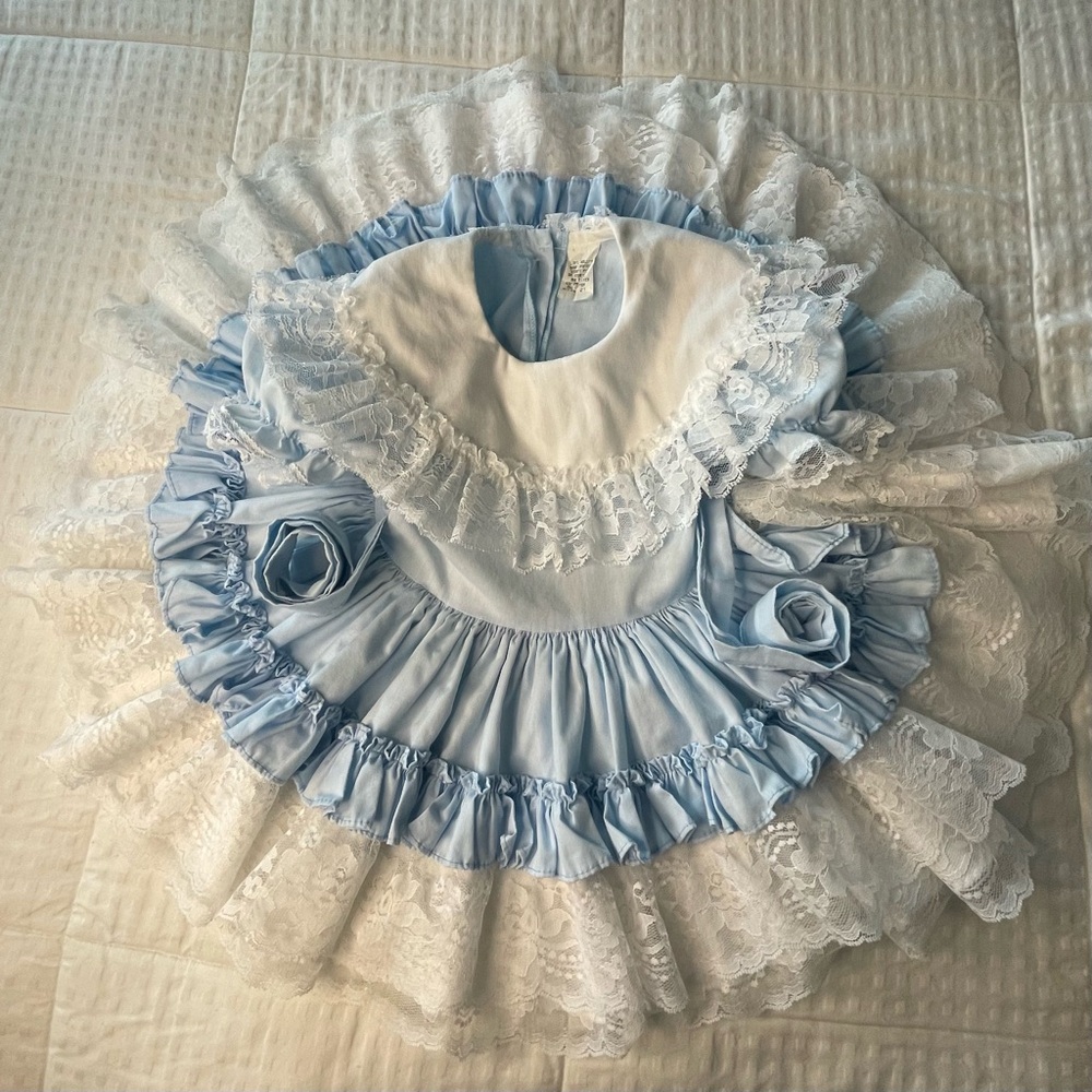 Lid'l Dolly's Ruffle Dress Full Circle Baby Blue Lace
Floral VTG Pageant Size 2T - Picture 6 of 16